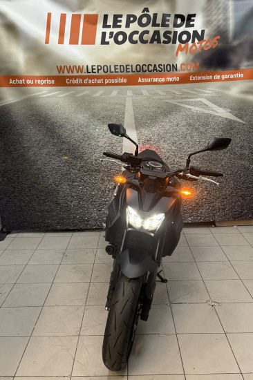 Honda Hornet 750 Noire - LOUVECIENNES