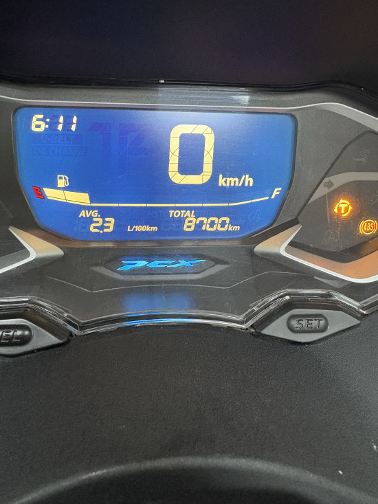 HONDA PCX 125 NOIR - LOUVECIENNES