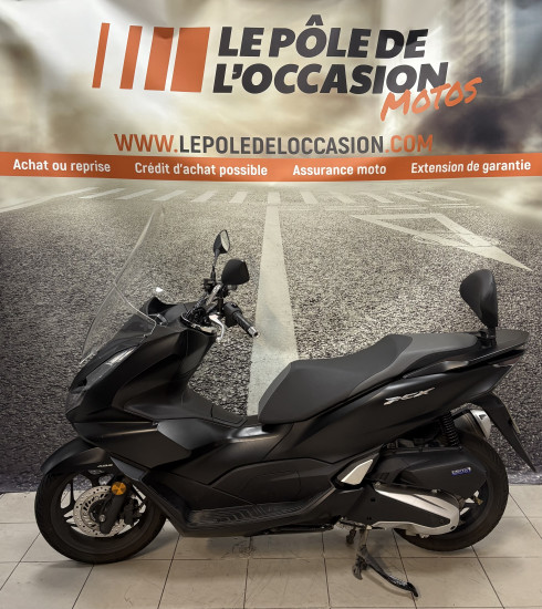 HONDA PCX 125 NOIR - LOUVECIENNES