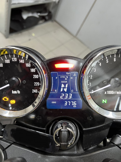 KAWASAKI Z900 RS - LOUVECIENNES